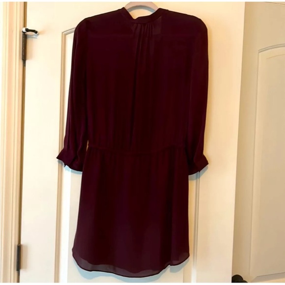 Aritzia Babaton Silk Bennett Mini Dress Size Small Plum lightweight - Picture 6 of 8